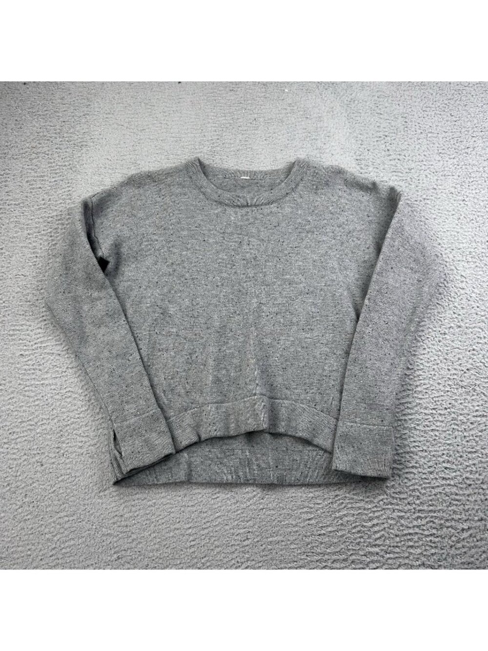Lululemon Knit Pullover Size 6 Gray Women’s Sweater Long Sleeve Yogi Wool Blend